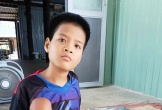 Cháu bé bị bại não, liệt toàn thân