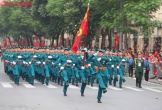 Khoảnh khắc các khối diễu binh, diễu hành 