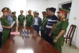 Bắt tạm giam 2 trưởng khoa trong vụ máy tán sỏi hỏng vẫn chữa bệnh, thu tiền