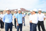 Phó Chủ tịch UBND tỉnh Hoàng Phú Hiền kiểm tra công tác ứng phó, phòng, chống cơn bão Ragasa và làm việc tại Cảng Quốc tế Vissai