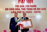 HLV Mai Đức Chung nhận danh hiệu Anh hùng Lao động