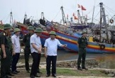 Cấm các loại tàu thuyền và phương tiện vận tải ra khơi kể từ 05 giờ ngày 27/9/2025