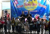 Những người làm báo Nghệ An mang 