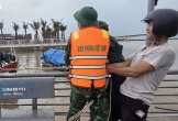 Quảng Trị tập trung tìm kiếm 12 người mất tích do bão