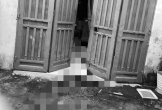 Người phụ nữ nằm bên cạnh vũng máu, nghi bị chồng đâm