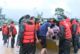 Kịp thời sơ tán 40 hộ dân Nghệ An ra khỏi vùng ngập lụt do ảnh hưởng của bão số 10