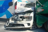 Xe con bị 'vò nát' sau vụ tông liên hoàn giữa 5 ô tô trên cao tốc, 2 người bị thương