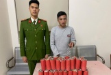 Bắt quả tang đối tượng buôn pháo nổ, giấu heroin trong người