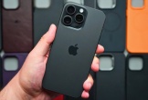 Tiết kiệm tiền mua ốp lưng giá rẻ, người dùng iPhone có thể trả giá đắt