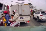 Cả gia đình suýt rước họa vì lỗi len lỏi khi đi xe máy