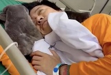Tuấn Hưng mỗi ngày vào viện 1 lần