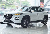 Suzuki Fronx ế ẩm, giảm giá 