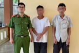 Thu giữ 2 khẩu súng trong nhà đối tượng mua bán trái phép chất ma tuý