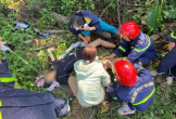 Nhóm học sinh rủ nhau 