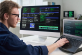 Vì sao laptop đắt hơn máy tính để bàn?