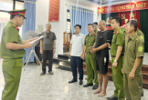 Bắt khẩn cấp đối tượng xông vào trụ sở Công an chém cán bộ trọng thương