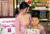 Cậu bé vừa đi học về mới hay tin chị gái lấy chồng