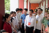 Phó Chủ tịch UBND tỉnh Nghệ An động viên thí sinh tham dự Kỳ thi tốt nghiệp THPT 