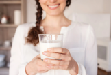 Chăm uống 6 loại nước giàu vitamin E này, da sáng khỏe hơn mà không cần phụ thuộc mỹ phẩm