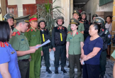 Bắt giam người phụ nữ chuyên kích động gây rối