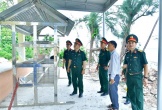 Chỉ huy trưởng Bộ Chỉ huy Quân sự tỉnh kiểm tra công tác quân sự, quốc phòng tại Đại đội Hỗn hợp Đảo Hòn Ngư 