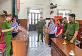 Khởi tố, thi hành lệnh khám xét chỗ ở của Chủ tịch, Kế toán, Thủ quỹ xã