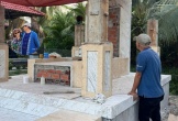 Xót xa nam NSND đình đám lặng lẽ xây mộ cho vợ vừa qua đời: 