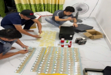 Triệt phá “xưởng” làm giả hàng trăm CCCD, GPLX, sổ đỏ, bắt kẻ cầm đầu đường dây