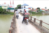 Nghệ An: Cầu Hồng Phong xuống cấp nghiêm trọng nhưng người dân vẫn lưu thông