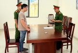 Khởi tố chủ kho hàng chứa hơn 4.000 đôi giày dép giả mạo hàng hiệu