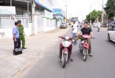 Tạm giữ đối tượng đạp ngã người đàn ông đang chạy xe trên đường