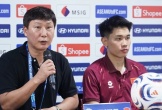 HLV Kim Sang-sik: 'Tôi mong Đình Bắc vươn xa hơn tầm Đông Nam Á'