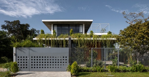 Kinh ngạc ngôi nhà 3 tầng “bẫy ánh sáng” vào từng ngóc ngách