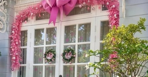 Biệt thự 200m2 ngập màu hồng siêu xinh của Thúy Hạnh