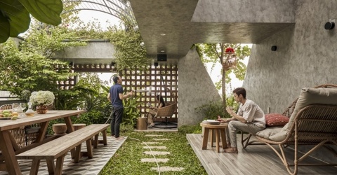 Nhà hướng Tây bọc 25.000 viên gạch so le để chống nóng