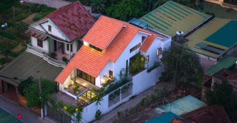 Chiêm ngưỡng nhà ngói đỏ đẹp “không góc chết” ở Nghệ An