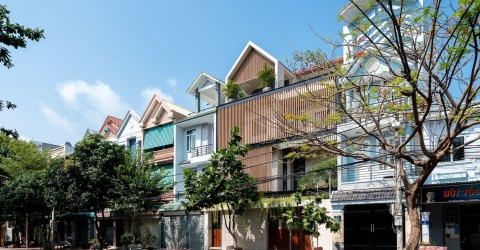 Báo ngoại nức nở khen nhà hướng Tây xanh mát ở Vũng Tàu