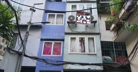 Nhà Hà Nội siêu nhỏ, mặt tiền 1 mét “hét giá” 6,5 tỷ