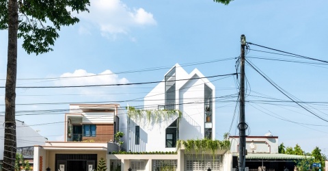 Báo Mỹ tấm tắc khen ngôi nhà “không lo chán” ở Đồng Nai