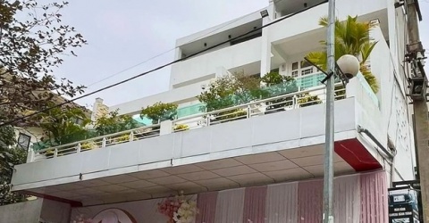 Hé lộ ngôi nhà 3 tầng của Á hậu Phương Nhi tại Thanh Hóa