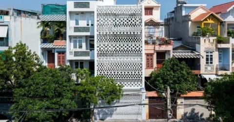 Báo Mỹ nức nở khen nhà ‘bọc’ thép độc lạ ở Vũng Tàu