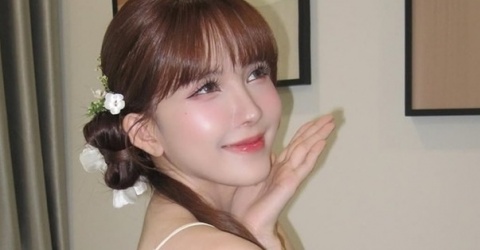 Cận cảnh căn hộ nhỏ nhưng tiện nghi của Thiều Bảo Trâm