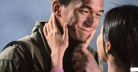 Bí mật sau cảnh nóng nhất Mưa Đỏ: Nam nữ chính không dám nhìn mặt nhau