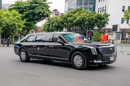 Những chiếc xe đặc biệt tháp tùng Tổng thống Mỹ tại Việt Nam