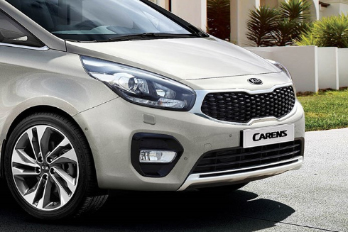 5kia rondo 2017 chot gia tu 654 trieu tai viet nam hinh 5