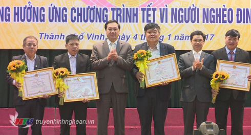 5images1338895 4 1 Thai Duong DN huong ung Tet nguoi ngheo 7