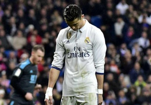Ronaldo đang bị fan Real đổ lỗi cho phong độ đi xuống của đội bóng