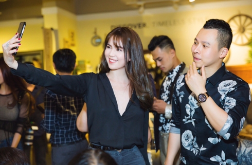 3 ngoc trinh 3 5718 1489543567