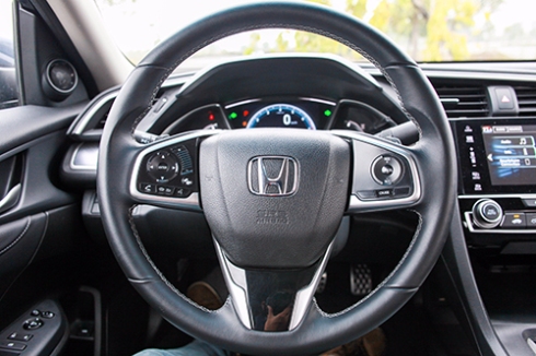 9Honda Civic 2016 VnE 8018 5245 1487724784
