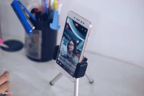 Asus Zenfone Live zing 3